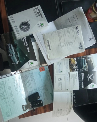 Skoda Octavia cena 48000 przebieg: 200000, rok produkcji 2018 z Woźniki małe 781